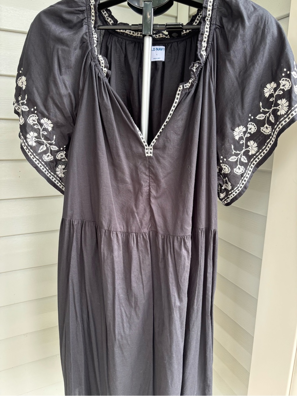 Old‎ Navy Black Embroidered Short-Sleeve Women's Dress